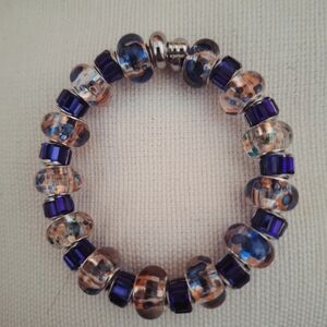 Elegant Multicolor Beaded Bracelet